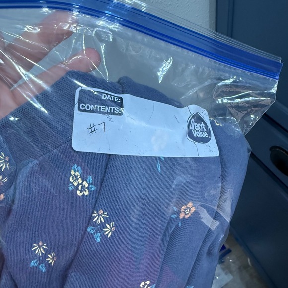 Target Wild Fable‎ Blue Floral Print Cropped Raw Hem Sweatshirt Comfy Casual - Picture 7 of 7